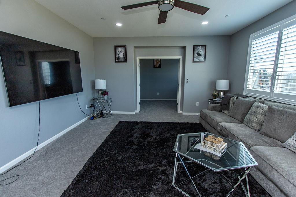 Grapevine Drive, Livingston, California image 12