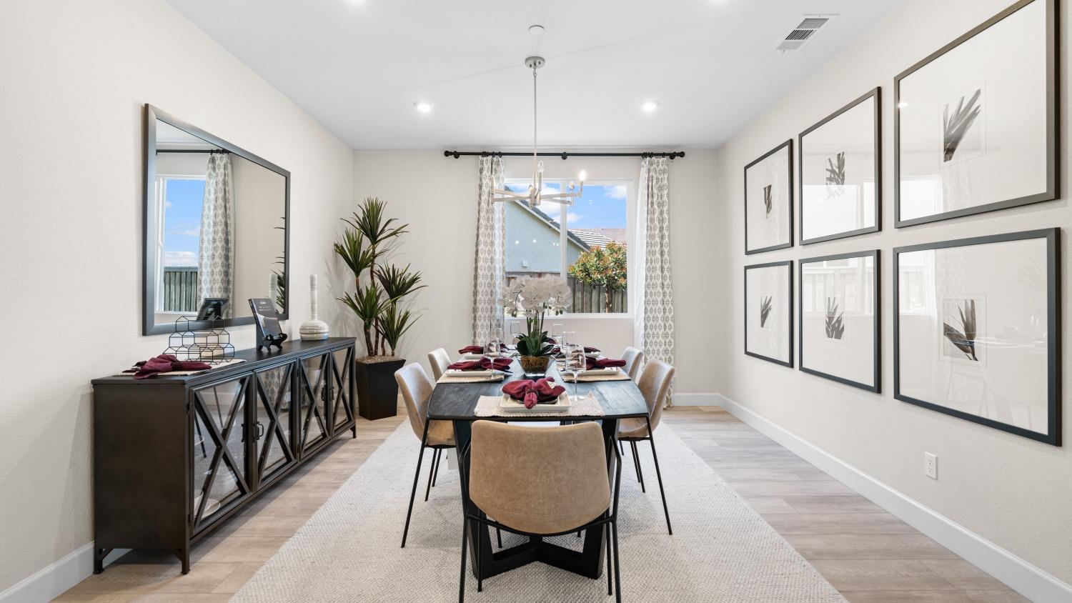 Detail Gallery Image 9 of 48 For 1093 Fiano Pl, Manteca,  CA 95337 - 5 Beds | 3 Baths