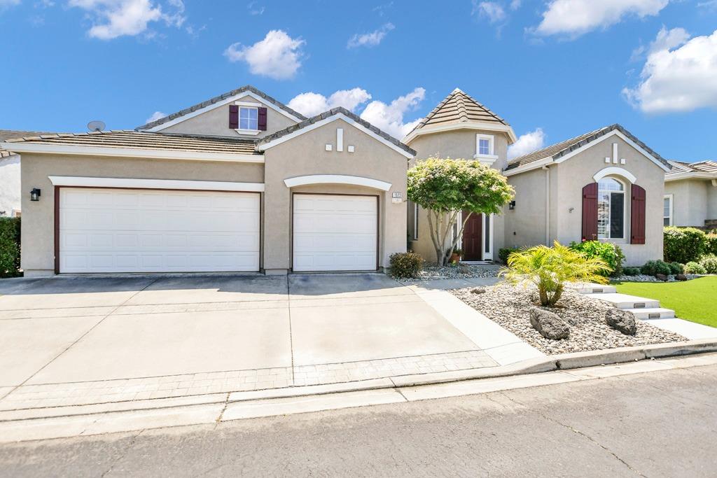 Katy Way, Brentwood, California image 2