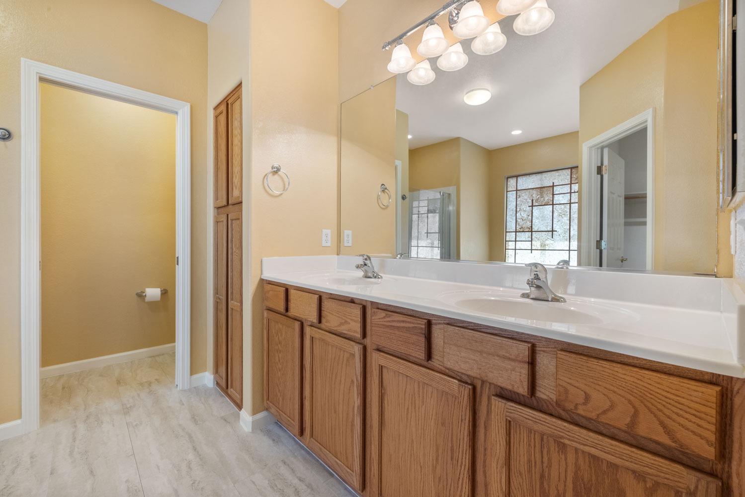 Detail Gallery Image 34 of 55 For 1700 Imshu Ct, Hughson,  CA 95326 - 3 Beds | 2 Baths