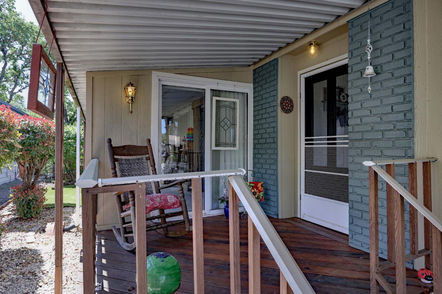 Detail Gallery Image 6 of 51 For 3765 Grass Valley Hwy 203, Auburn,  CA 95602 - 2 Beds | 2 Baths