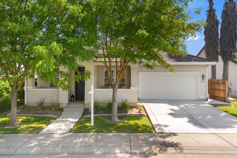 Detail Gallery Image 70 of 78 For 129 Opus Cir, Sacramento,  CA 95834 - 4 Beds | 2/1 Baths