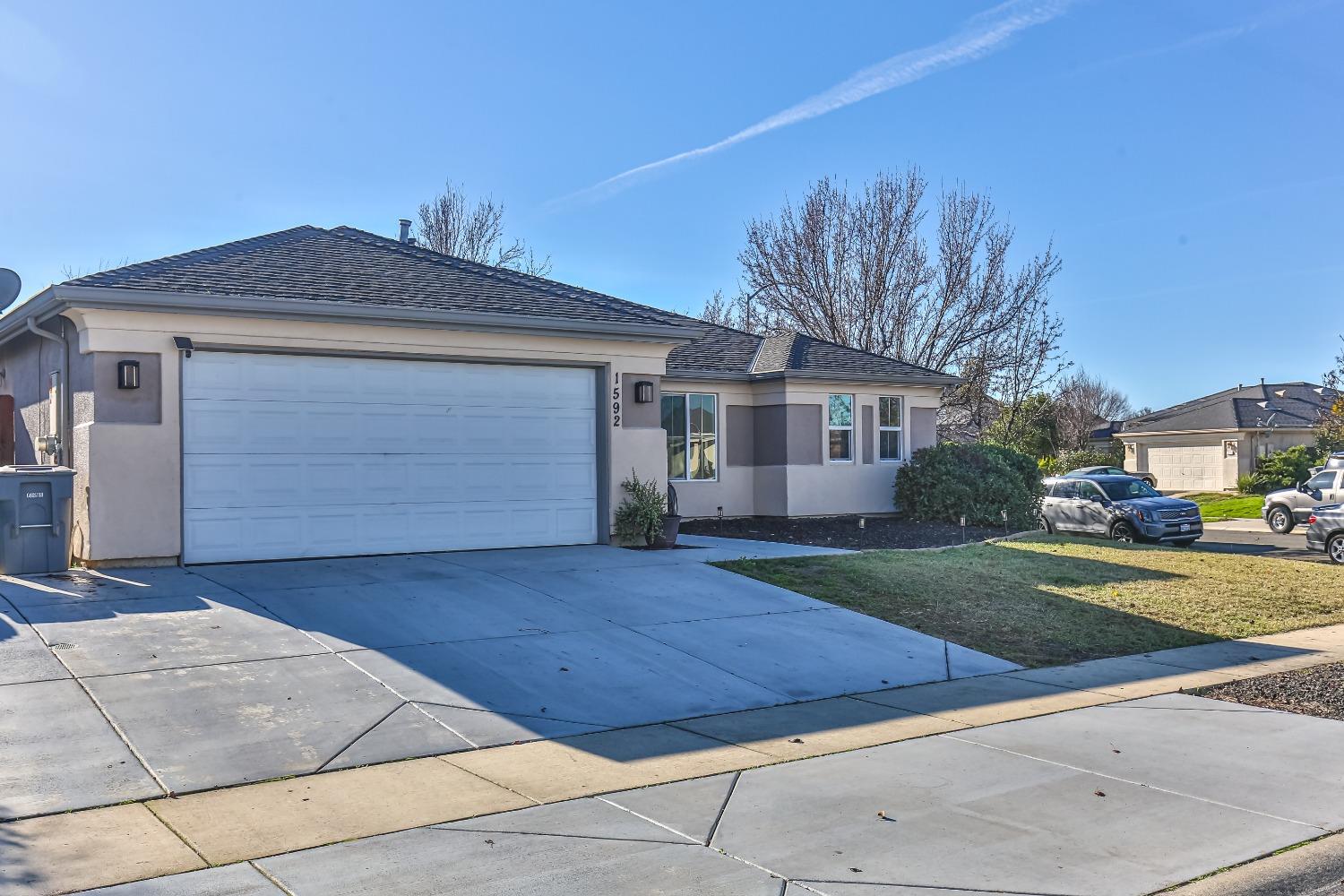 Chateau Drive, Olivehurst, California image 4