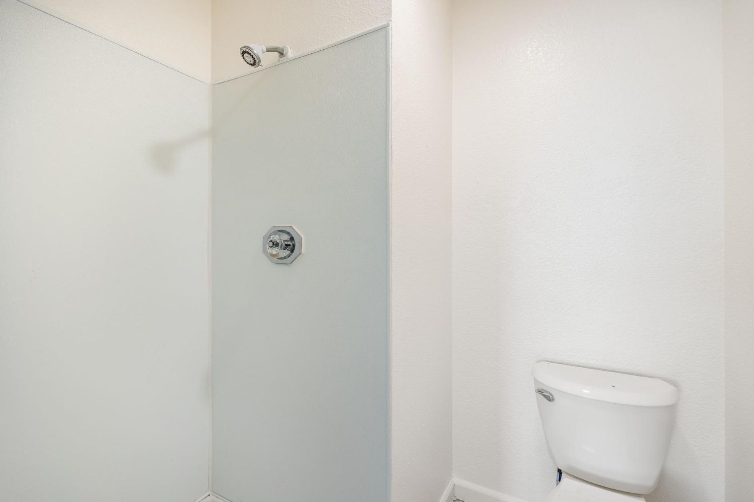 Clover Manor Way, Sacramento, California image 19