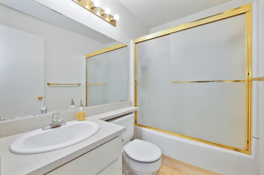 Photo #21: 225054035 Listing: Photo #21