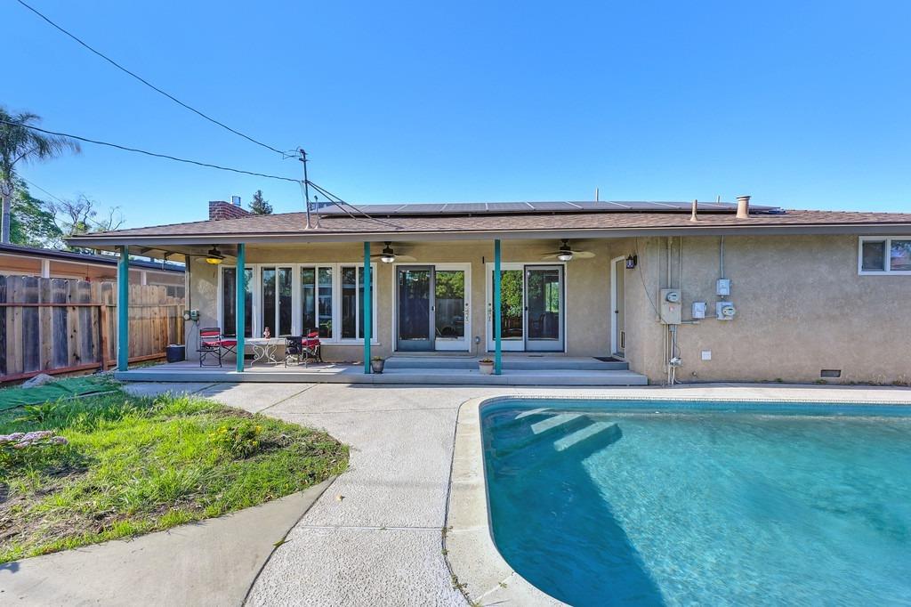 Detail Gallery Image 52 of 60 For 1402 Louise Ave, Modesto,  CA 95350 - 3 Beds | 3 Baths