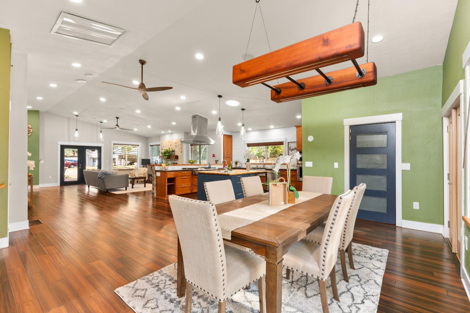 Detail Gallery Image 16 of 99 For 2710 Boulder Ln, Placerville,  CA 95667 - 4 Beds | 3 Baths