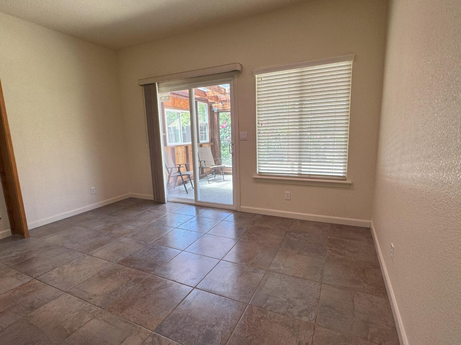 San Niccolo Drive, Yuba City, California image 17