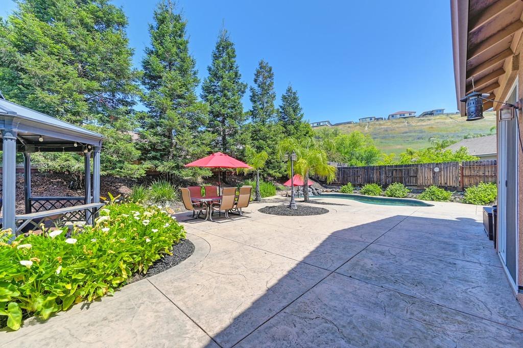 Lone Spur Drive, Folsom, California image 30