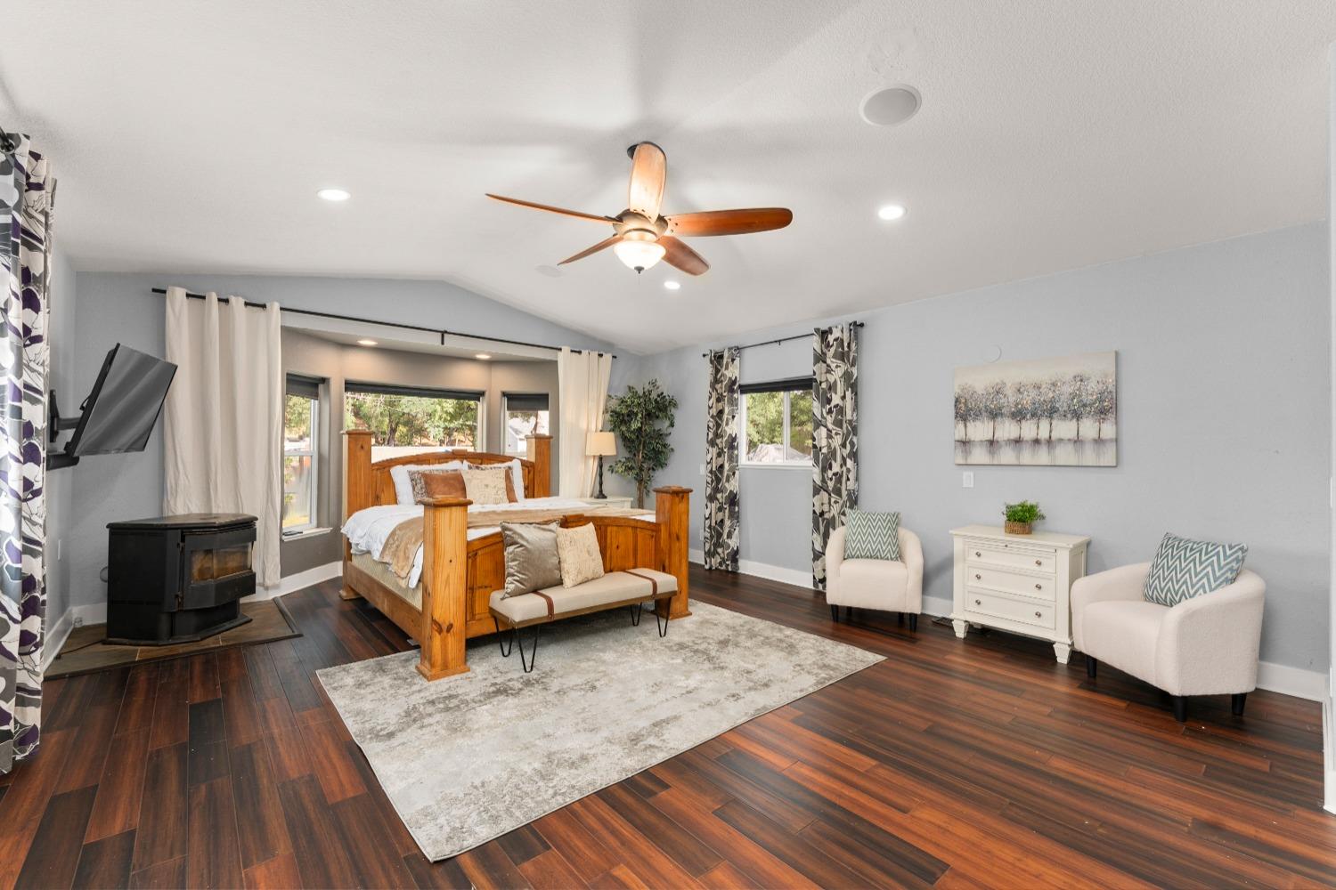 Detail Gallery Image 17 of 99 For 2710 Boulder Ln, Placerville,  CA 95667 - 4 Beds | 3 Baths