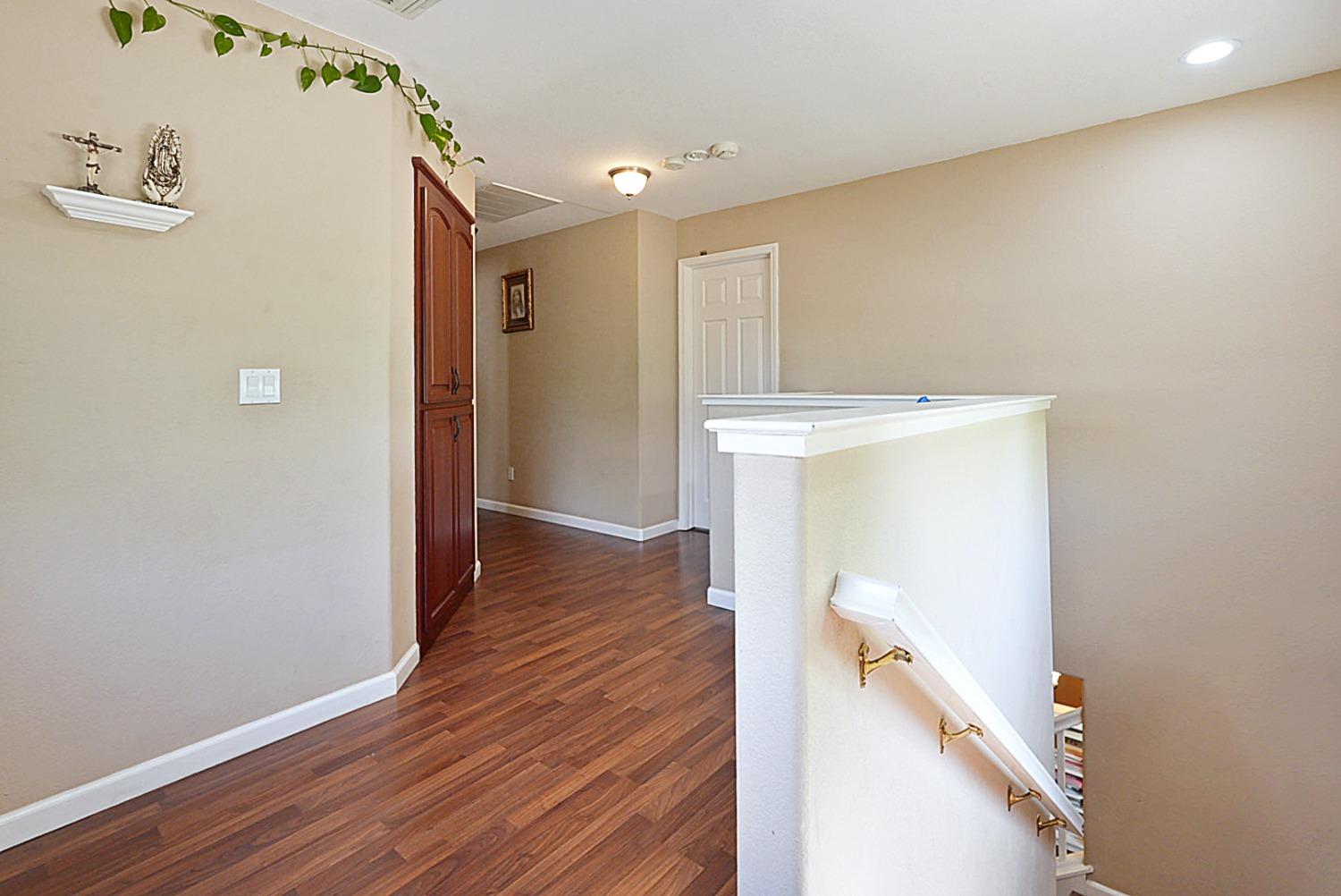 Detail Gallery Image 17 of 30 For 2025 St Theresa Way, Modesto,  CA 95358 - 4 Beds | 2/1 Baths