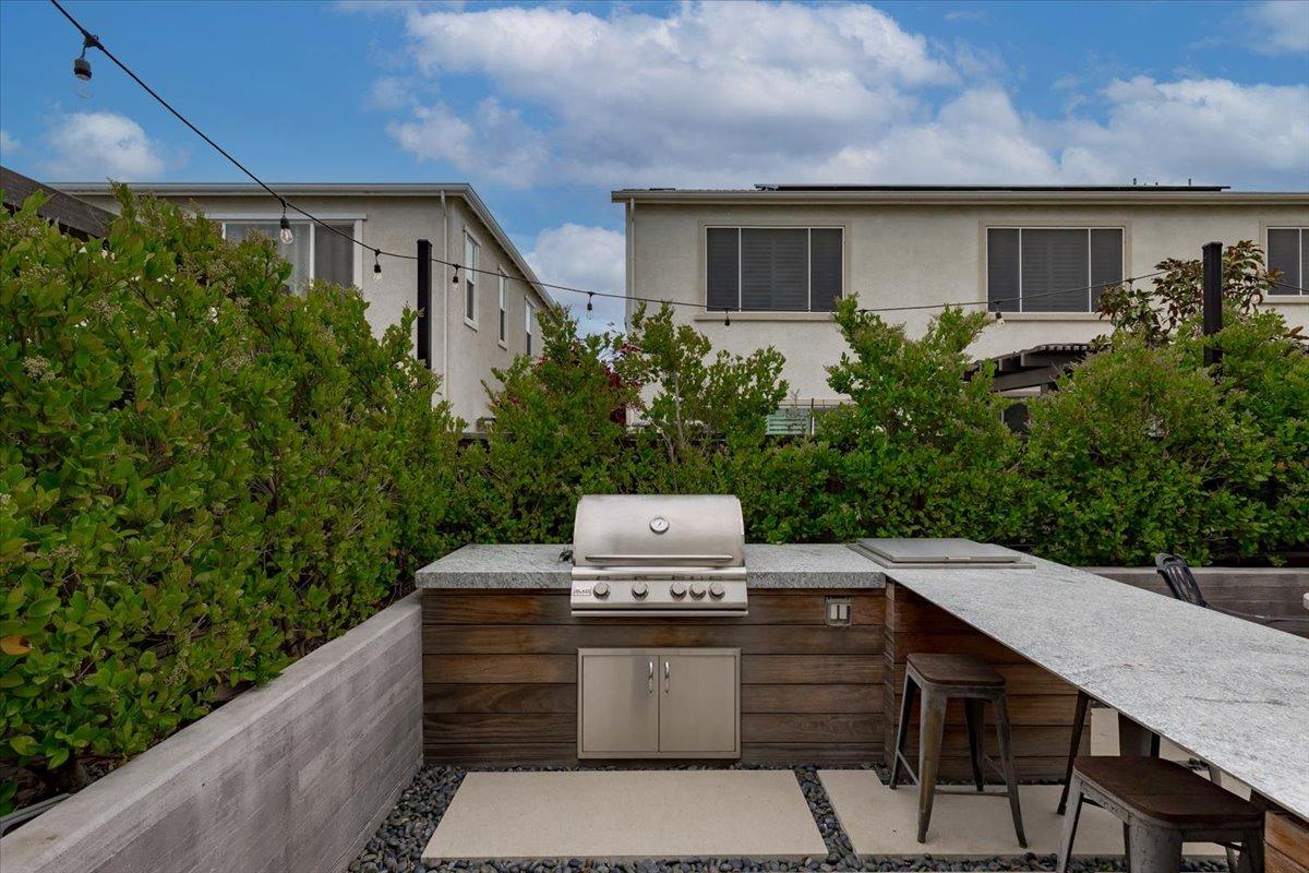 Detail Gallery Image 24 of 70 For 18466 Lewiston Dr, Lathrop,  CA 95330 - 5 Beds | 3/1 Baths