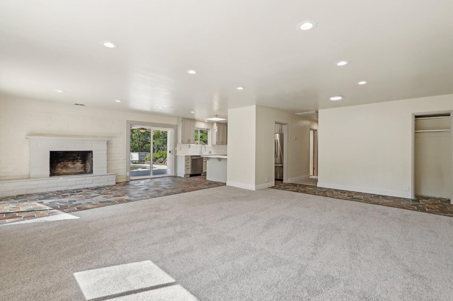 Sutter Avenue, Carmichael, California image 3