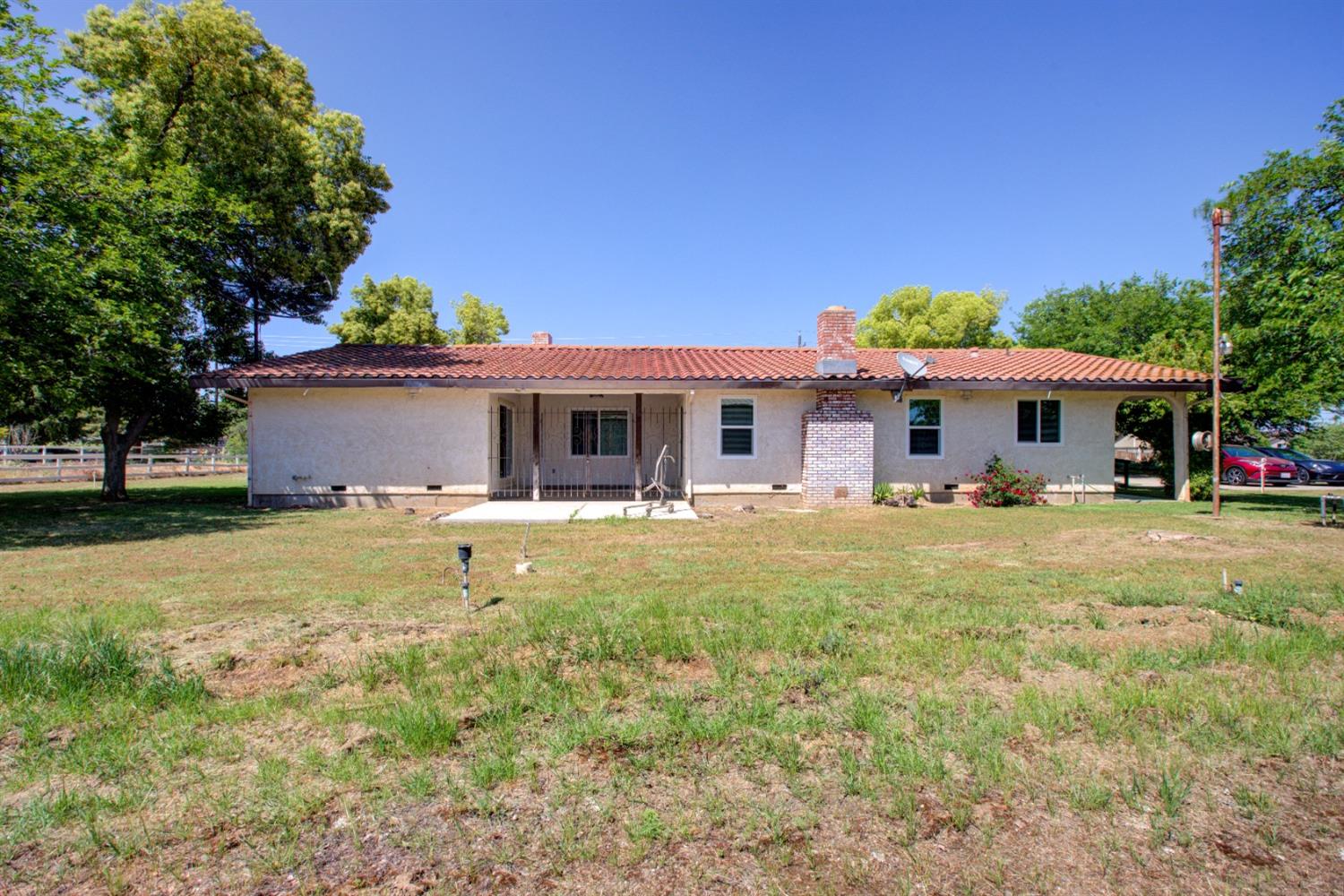 E Childs Avenue, Merced, California image 33