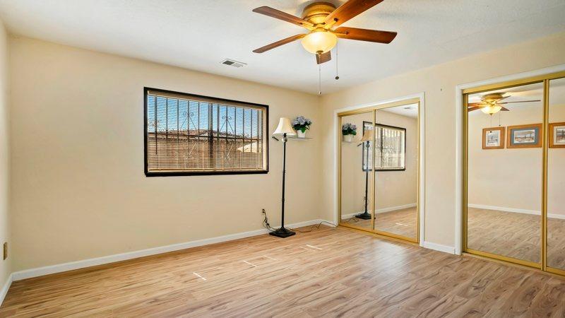 Detail Gallery Image 28 of 42 For 8770 Superb Cir, Elk Grove,  CA 95624 - 3 Beds | 2 Baths