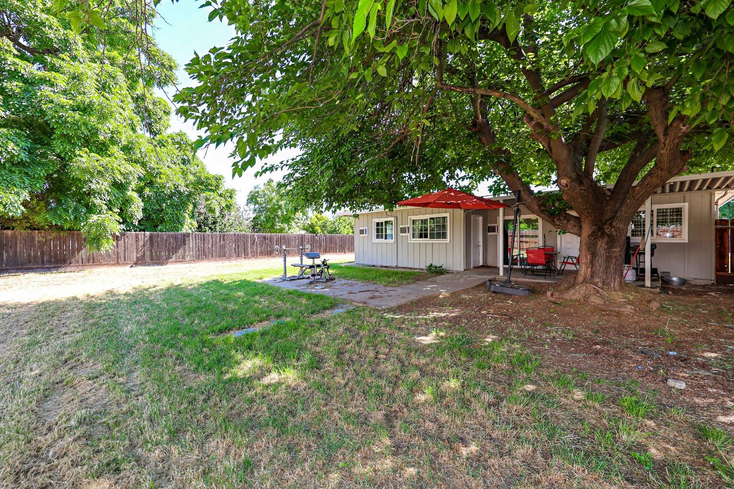 Detail Gallery Image 22 of 26 For 3053 Oleander Ave, Merced,  CA 95340 - 3 Beds | 1 Baths