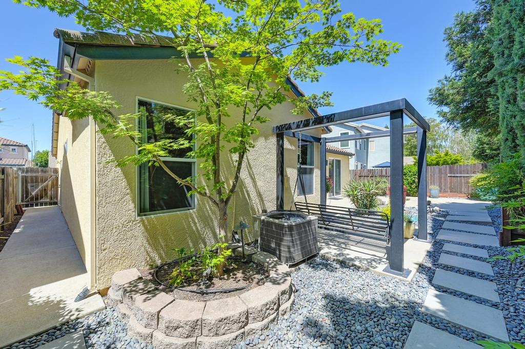 Detail Gallery Image 39 of 57 For 9577 Arcada Ct, Elk Grove,  CA 95624 - 3 Beds | 2 Baths
