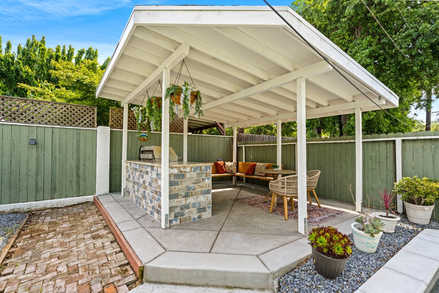 Stone Boulevard, West Sacramento, California image 10