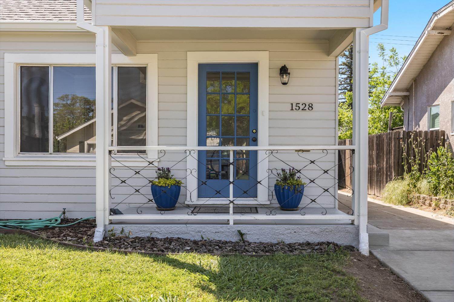 33rd Street, Sacramento, California image 3
