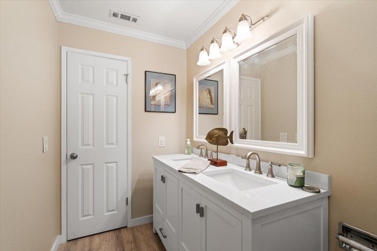 Alta Sierra Drive, Grass Valley, California image 27