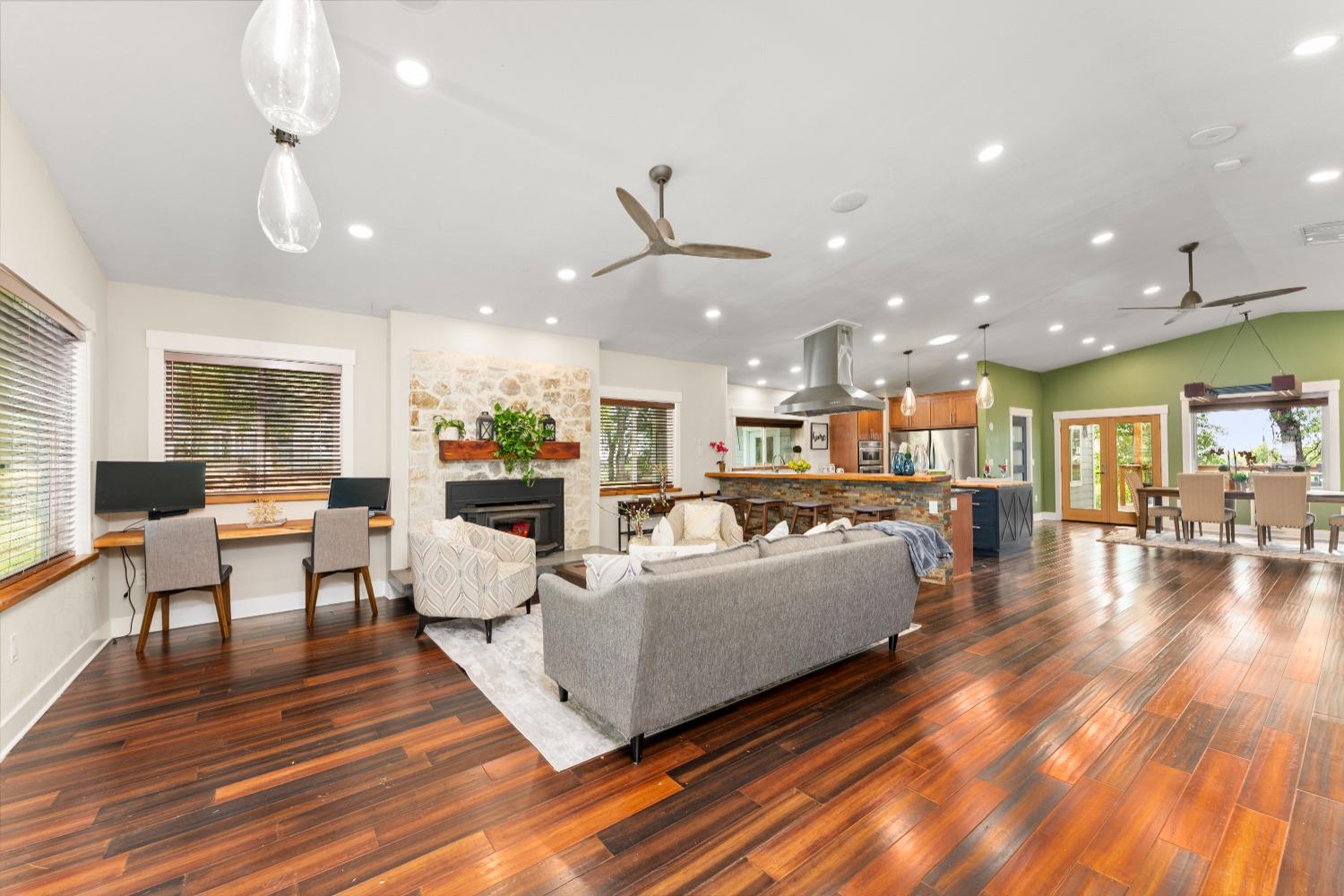Detail Gallery Image 5 of 99 For 2710 Boulder Ln, Placerville,  CA 95667 - 4 Beds | 3 Baths