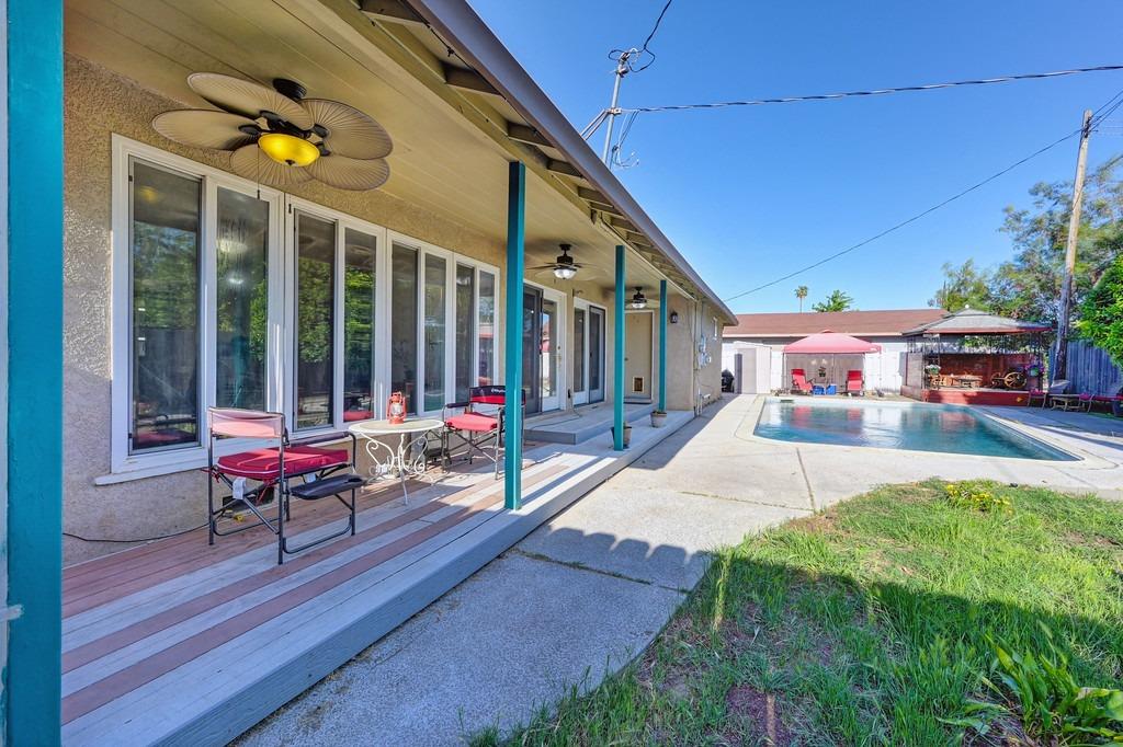 Detail Gallery Image 59 of 60 For 1402 Louise Ave, Modesto,  CA 95350 - 3 Beds | 3 Baths