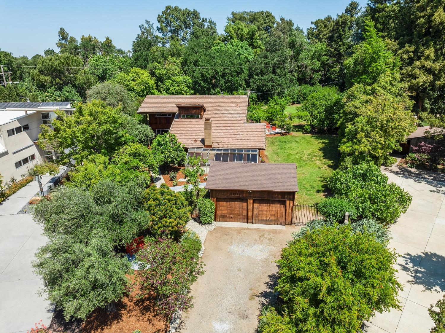 Detail Gallery Image 53 of 81 For 43236 E Oakside Pl, Davis,  CA 95618 - 3 Beds | 3 Baths