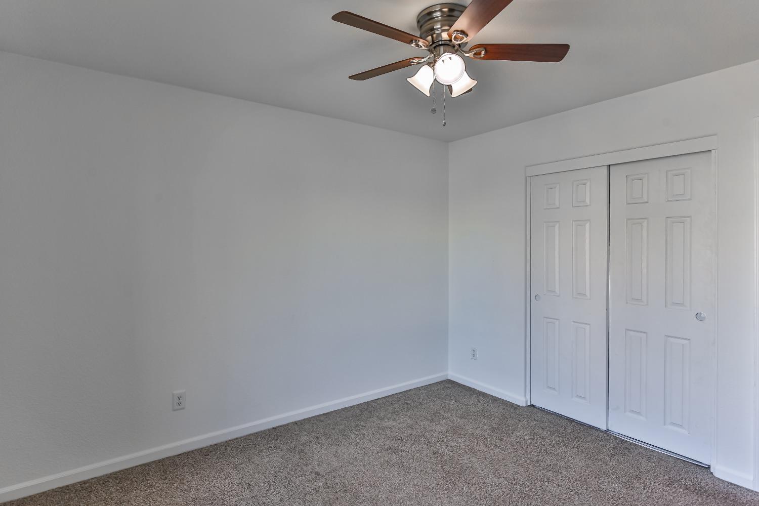 Chateau Drive, Olivehurst, California image 27