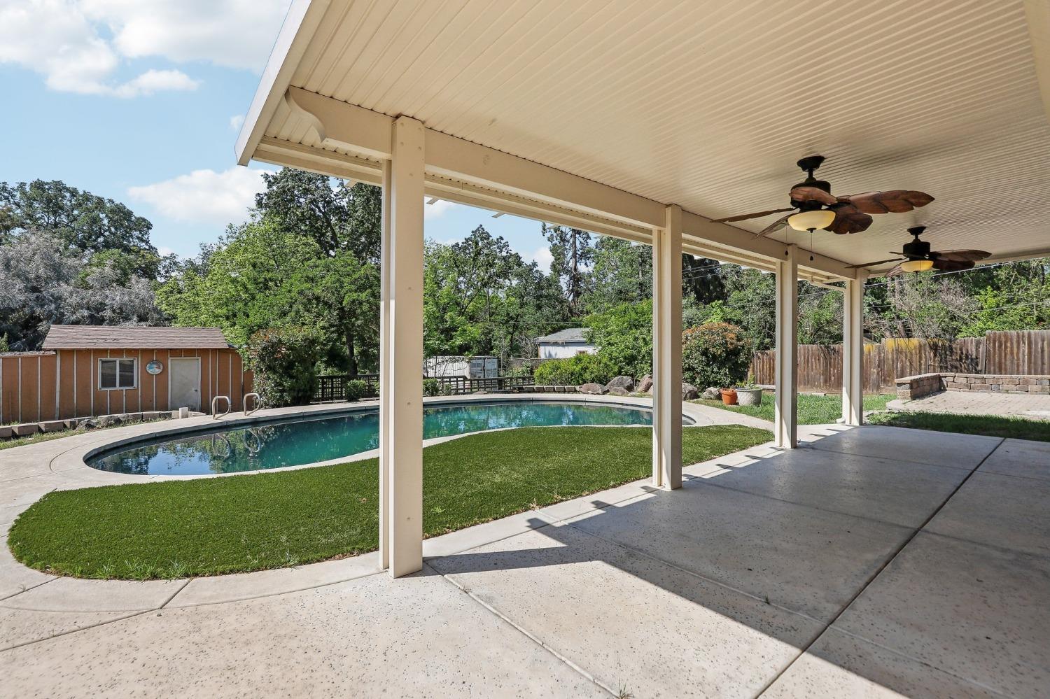 Sutter Avenue, Carmichael, California image 29