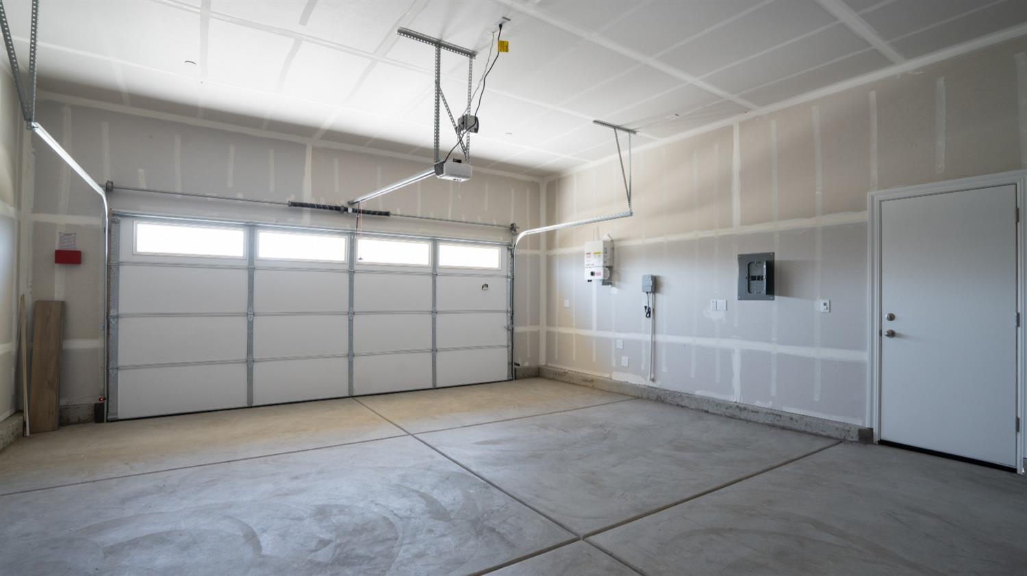 Detail Gallery Image 31 of 35 For 2119 Geneva Way, Manteca,  CA 95337 - 3 Beds | 2 Baths