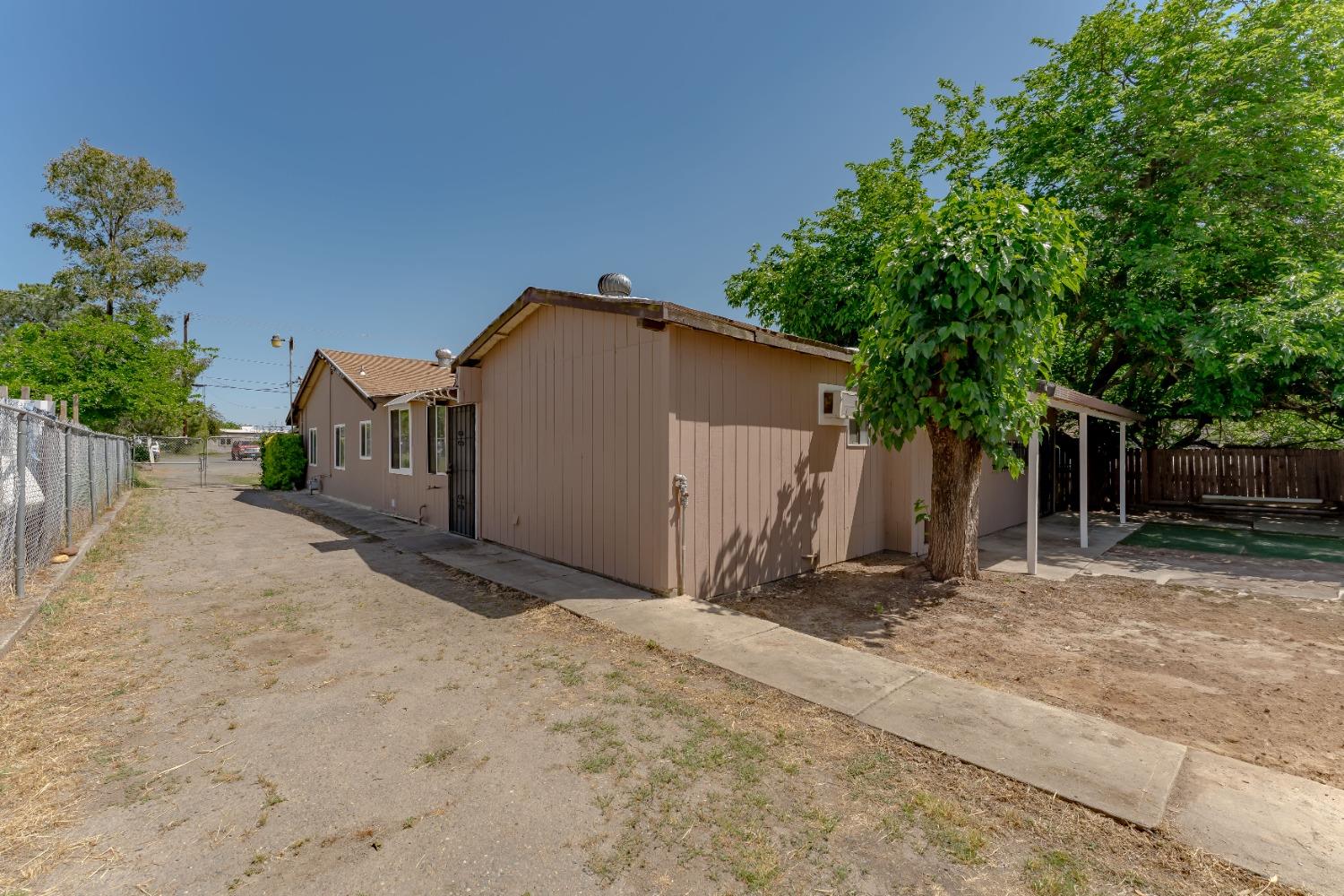 Detail Gallery Image 30 of 52 For 6849 26th St, Rio Linda,  CA 95673 - – Beds | – Baths