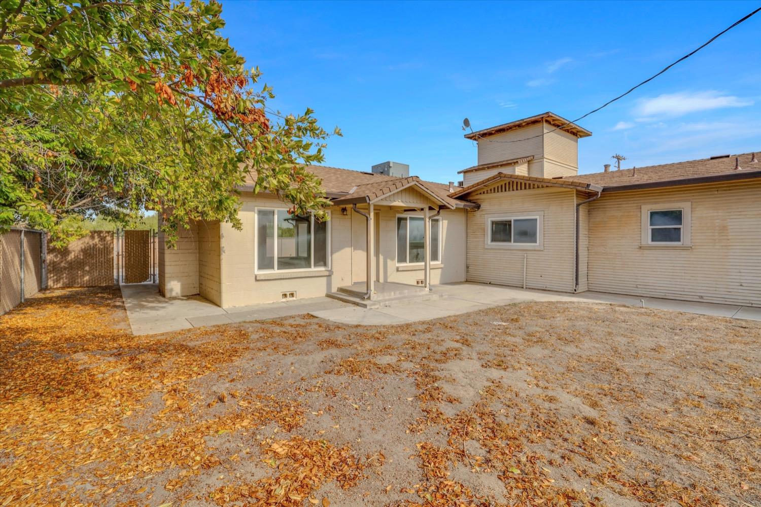 Detail Gallery Image 10 of 46 For 21549 E River Rd, Escalon,  CA 95320 - 3 Beds | 2 Baths