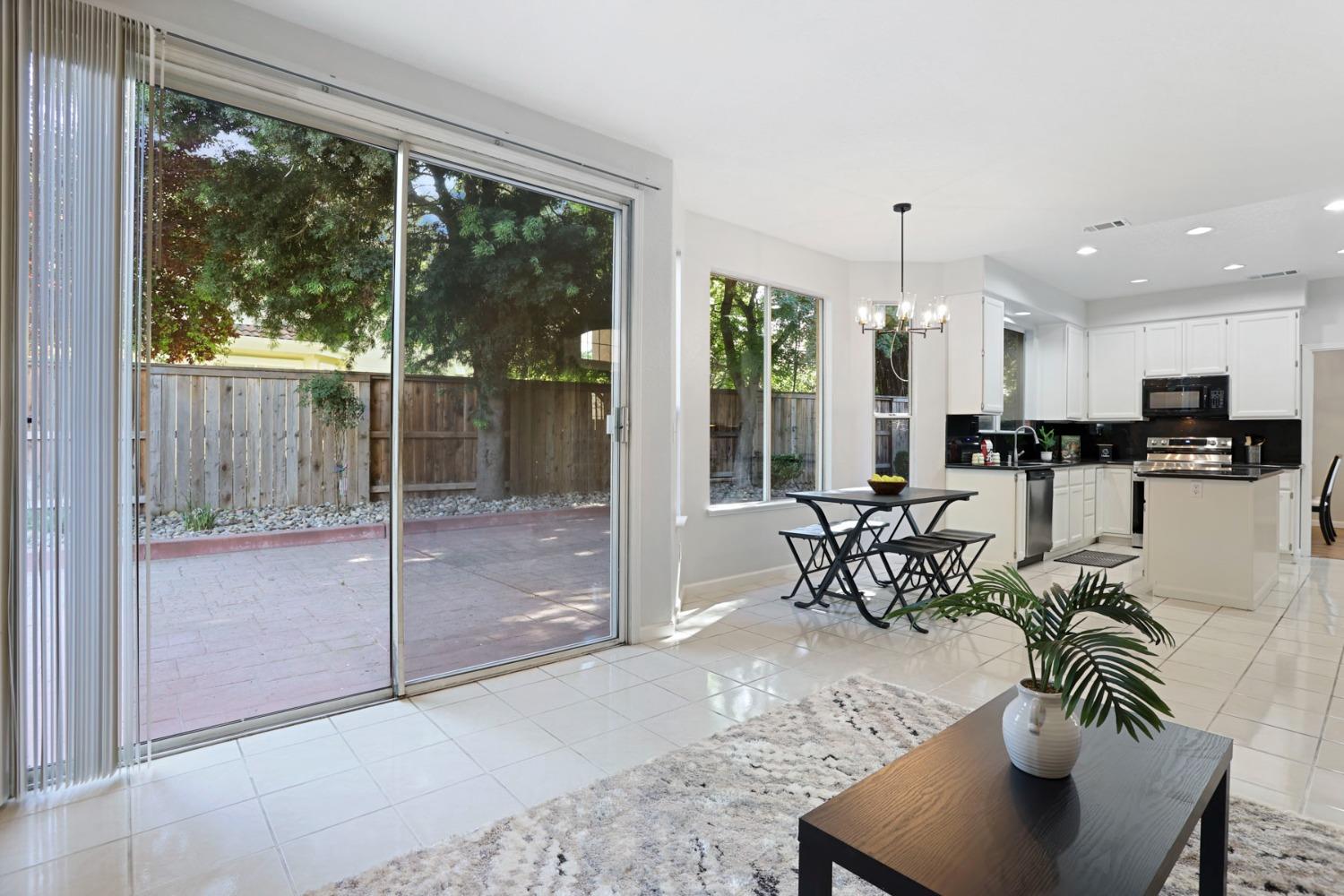 Willowbrook Circle, Stockton, California image 13