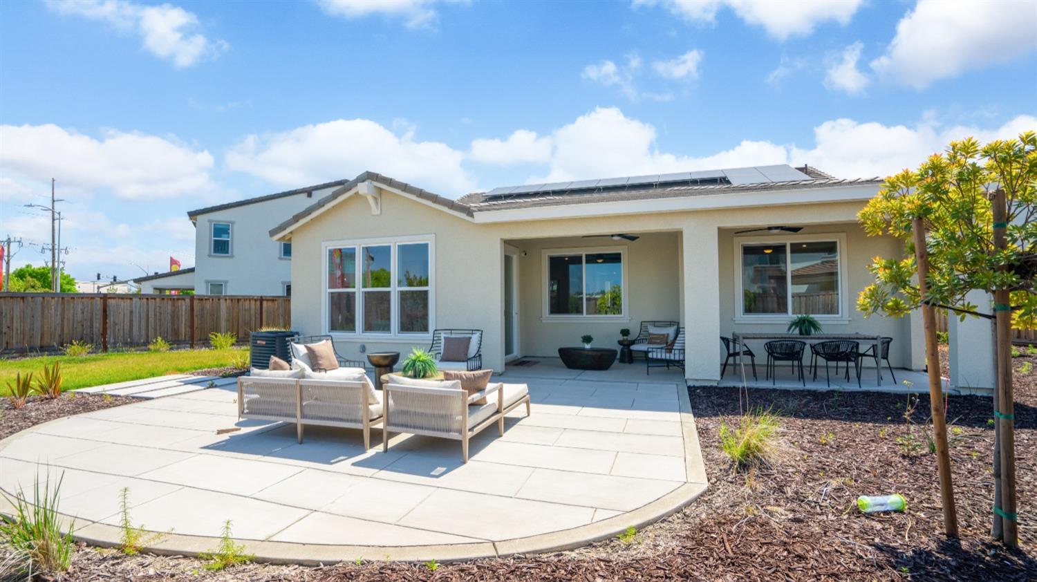 Detail Gallery Image 34 of 36 For 1079 Fiano Pl, Manteca,  CA 95337 - 4 Beds | 3 Baths