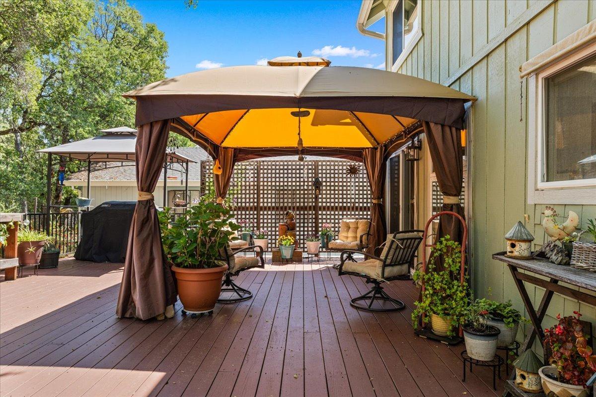 Detail Gallery Image 6 of 68 For 18017 Foxtail Dr, Penn Valley,  CA 95946 - 2 Beds | 1/1 Baths