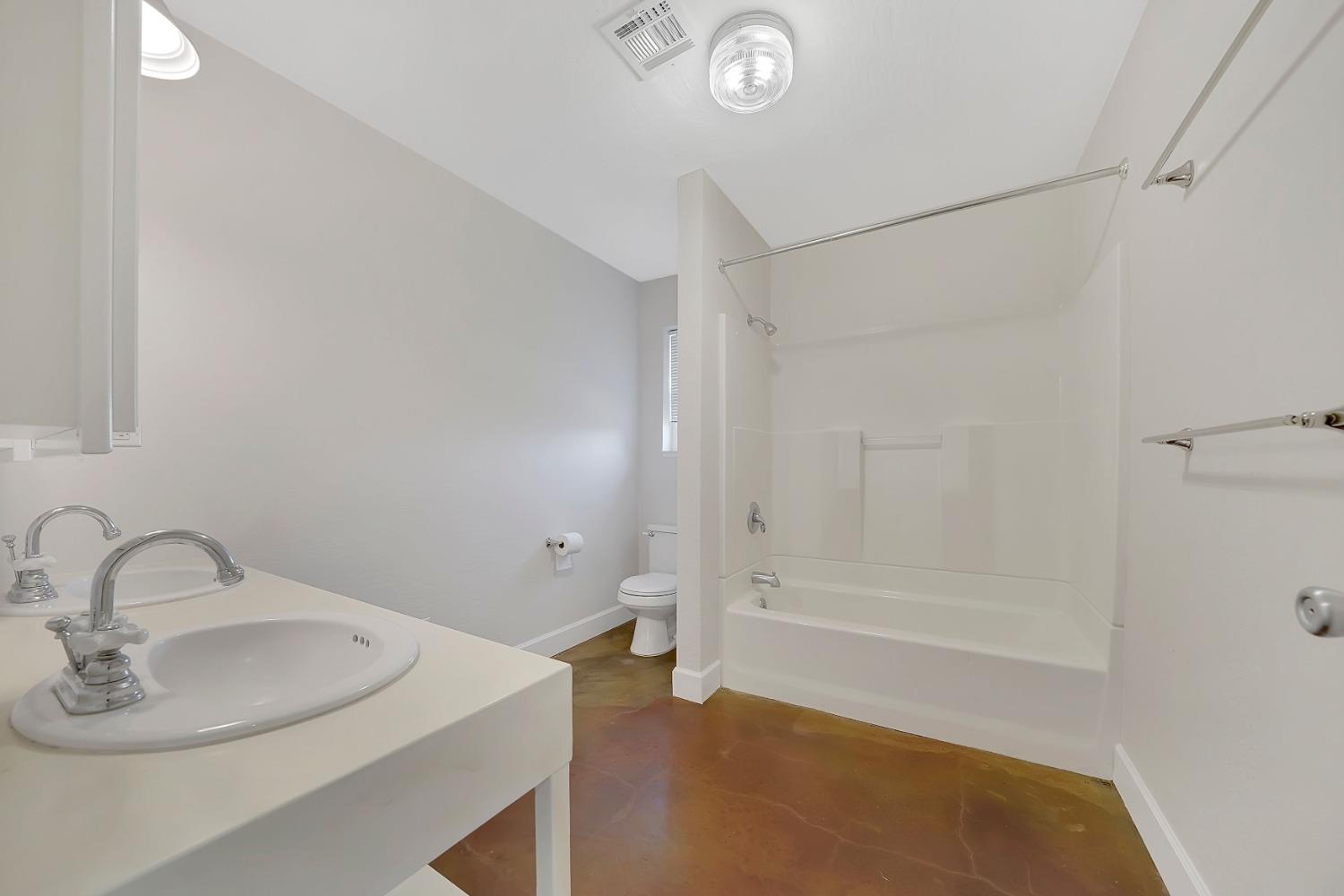 Detail Gallery Image 28 of 88 For 2800 Willow Creek Rd, San Andreas,  CA 95249 - 3 Beds | 2/1 Baths
