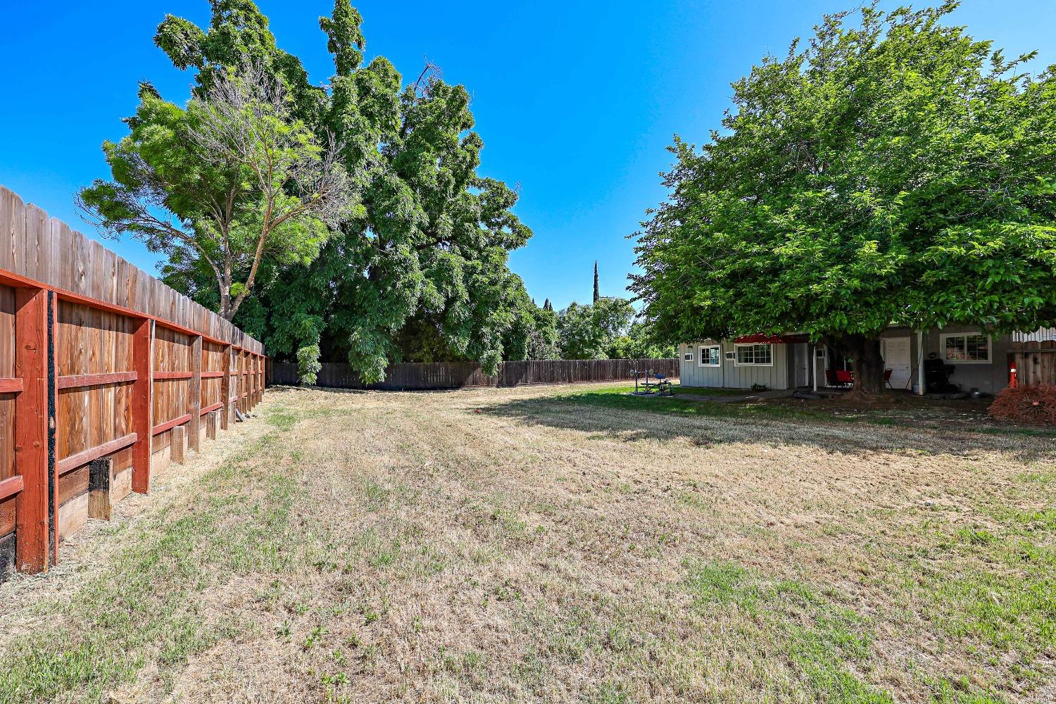 Detail Gallery Image 24 of 26 For 3053 Oleander Ave, Merced,  CA 95340 - 3 Beds | 1 Baths
