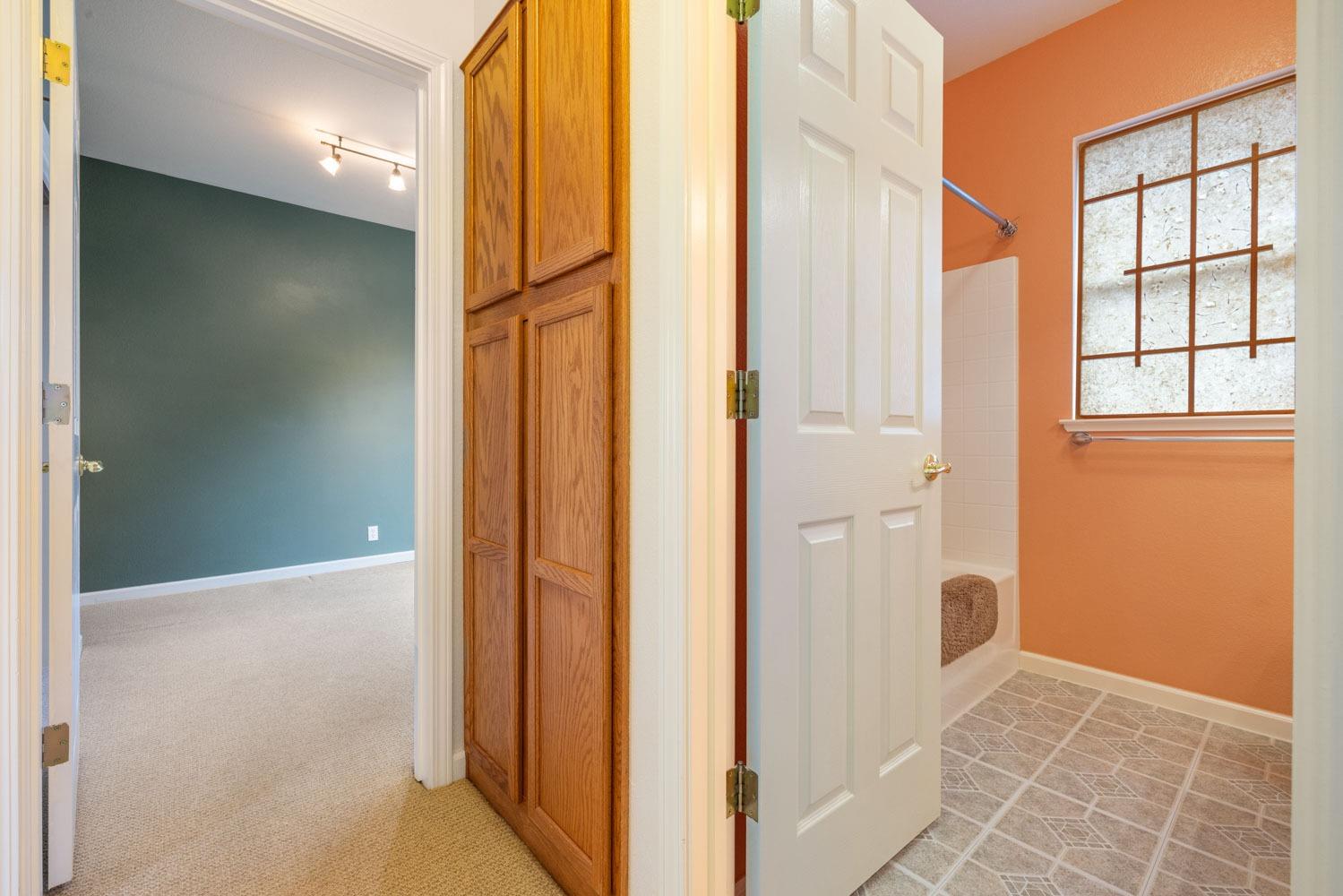 Detail Gallery Image 15 of 55 For 1700 Imshu Ct, Hughson,  CA 95326 - 3 Beds | 2 Baths