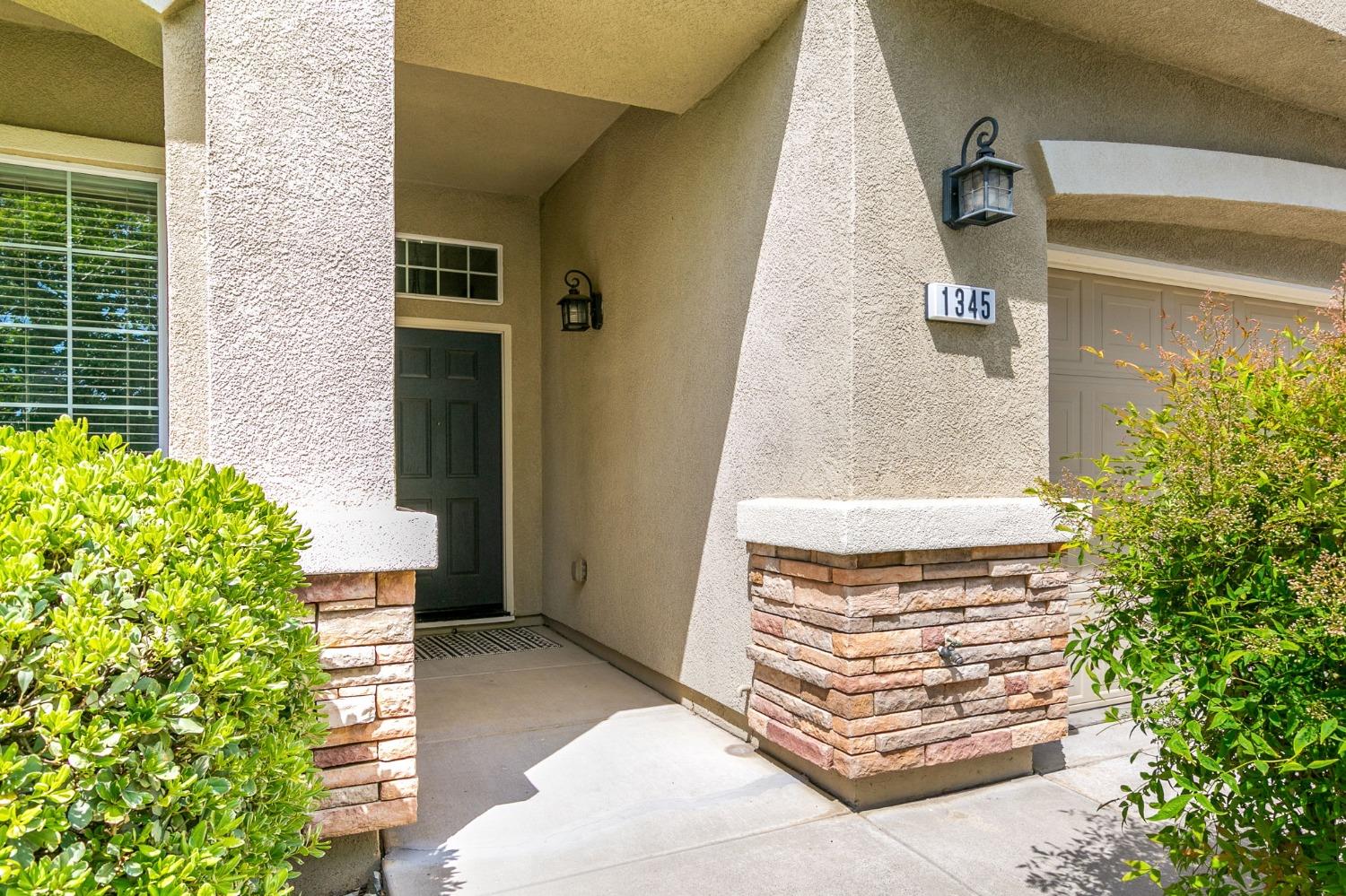 Ladyfern Street, Plumas Lake, California image 4