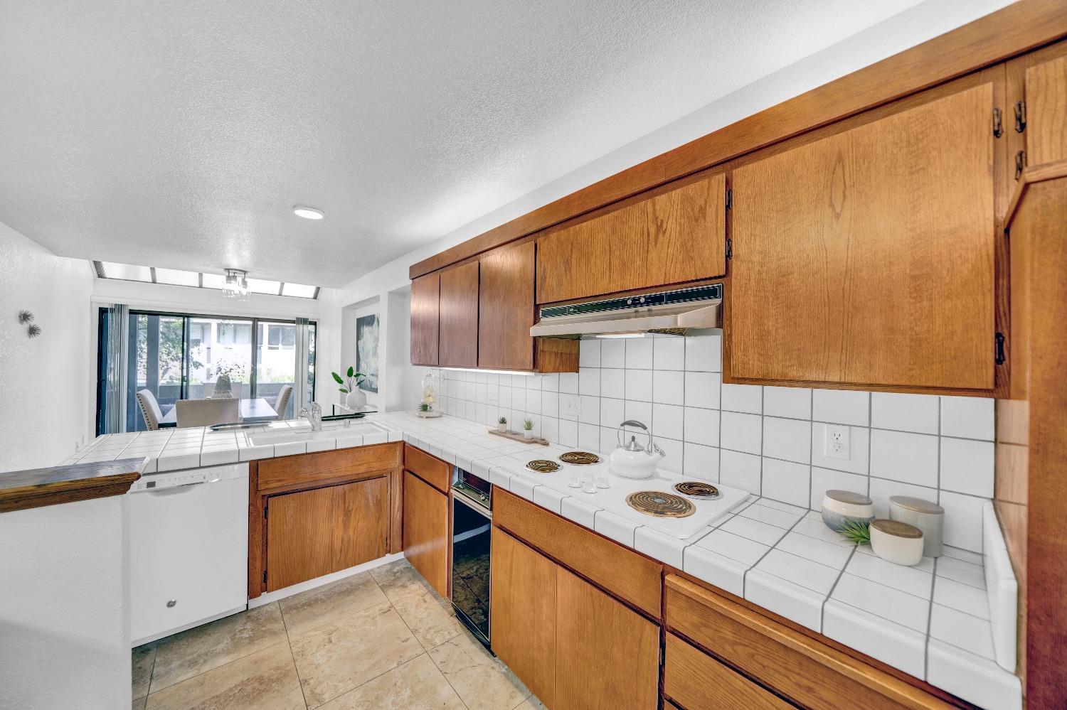 Embarcadero Drive #2, Stockton, California image 37