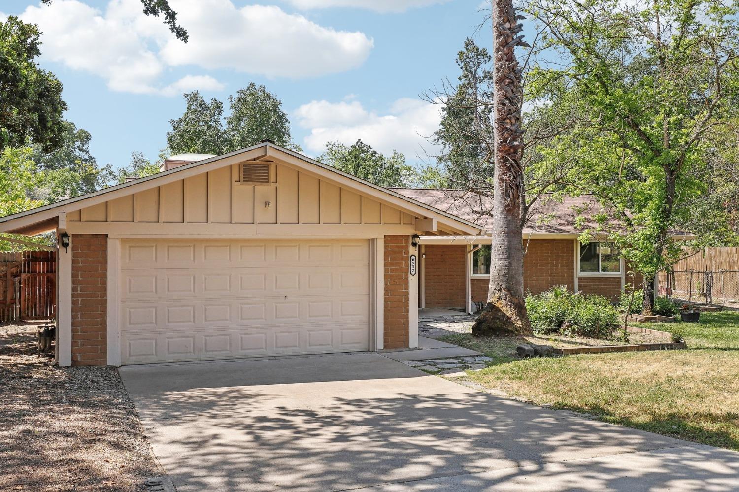 Sutter Avenue, Carmichael, California image 2
