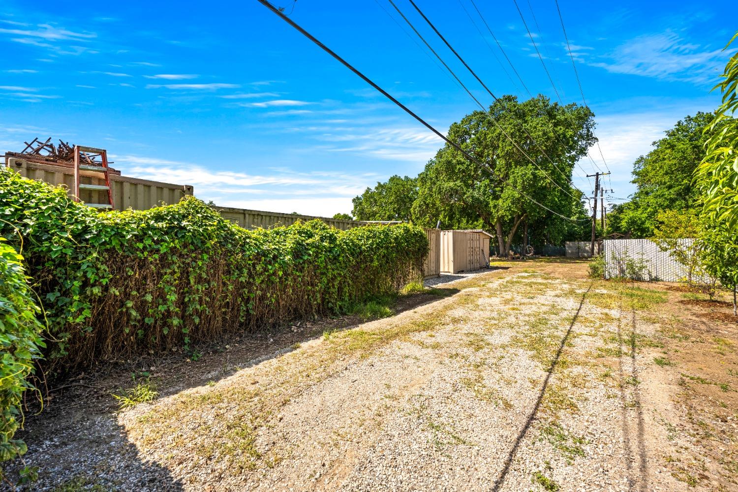 Stone Boulevard, West Sacramento, California image 16