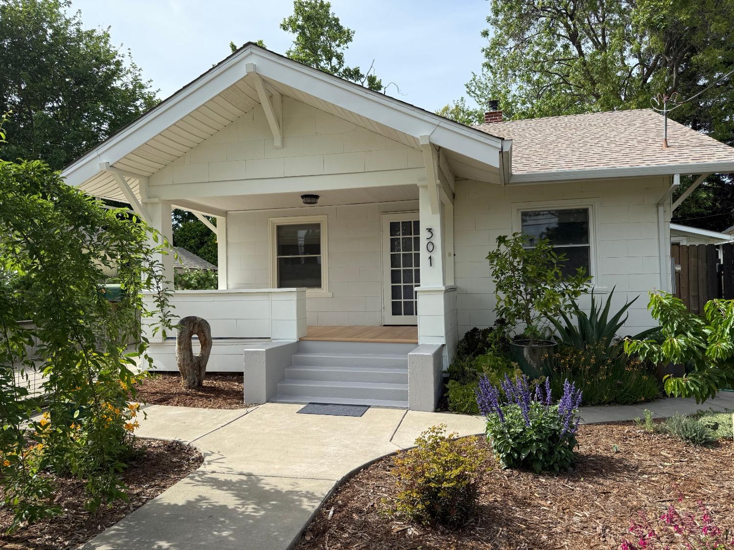 Grant Avenue, Winters, California image 1