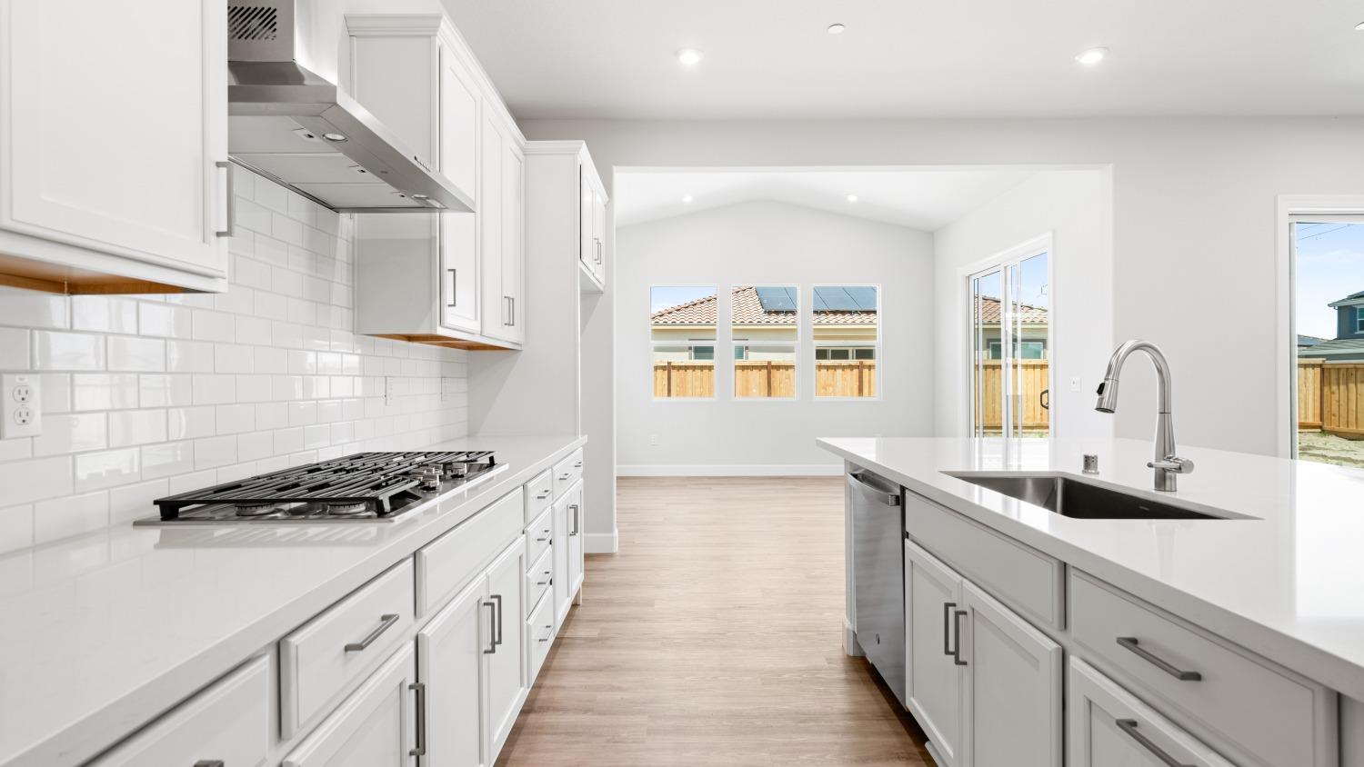 Detail Gallery Image 18 of 35 For 2119 Geneva Way, Manteca,  CA 95337 - 3 Beds | 2 Baths