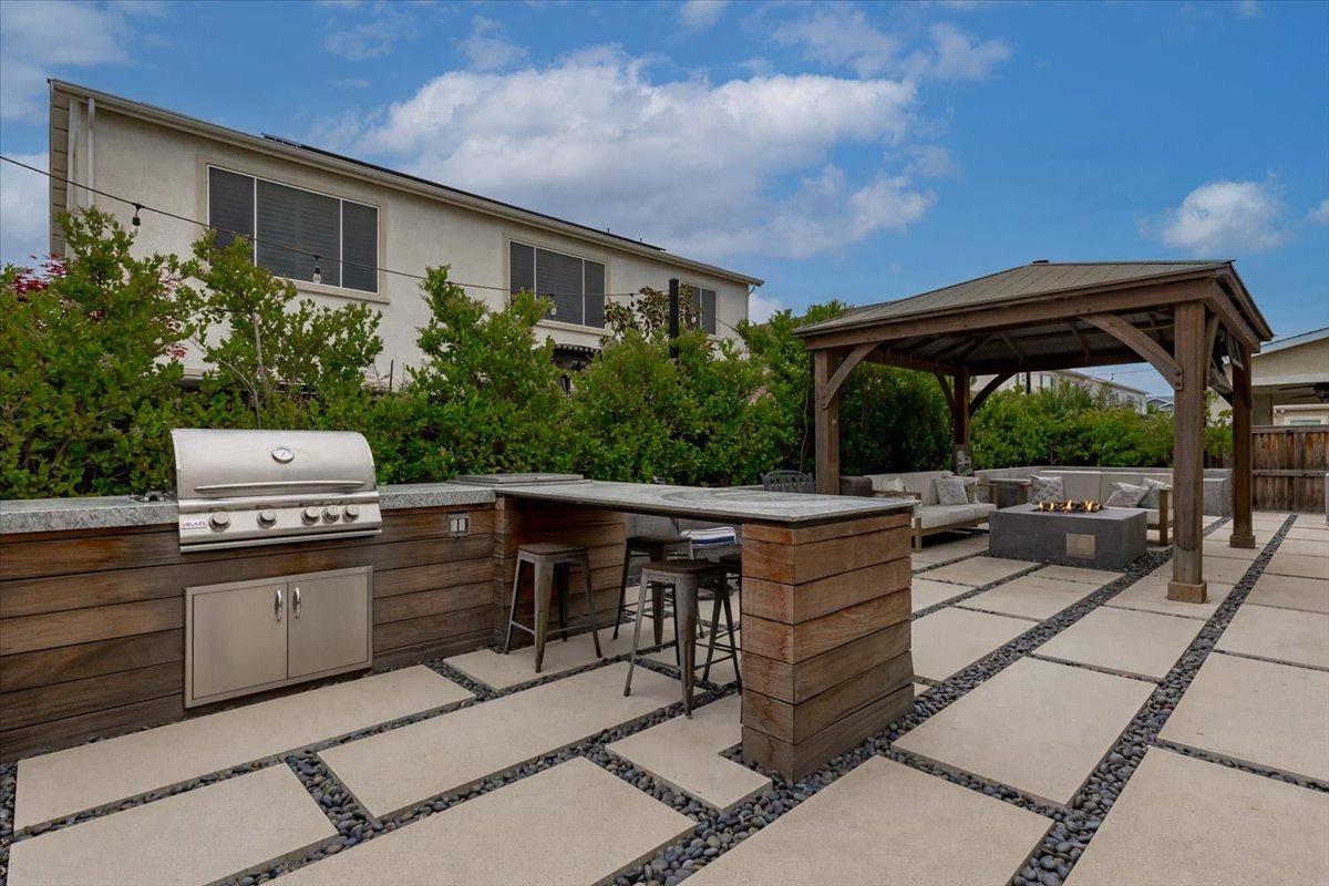Detail Gallery Image 25 of 70 For 18466 Lewiston Dr, Lathrop,  CA 95330 - 5 Beds | 3/1 Baths