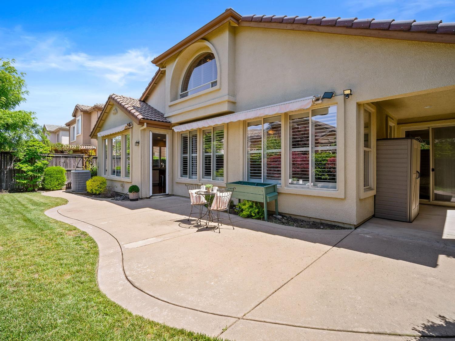 Smith Way, Folsom, California image 35