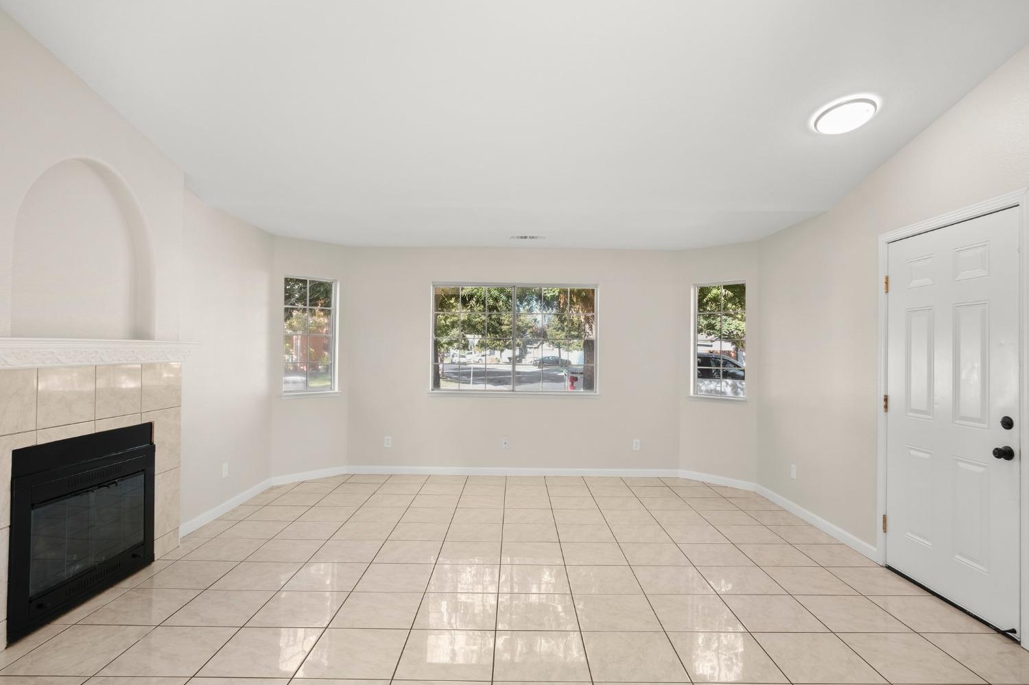 Brahms Way, Modesto, California image 7