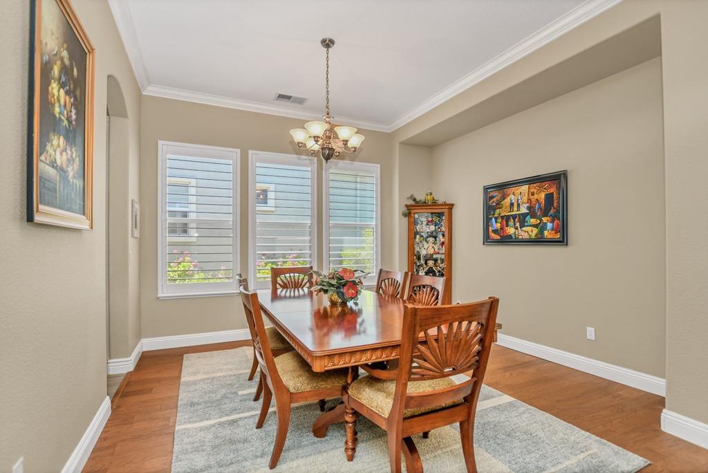 Katy Way, Brentwood, California image 12
