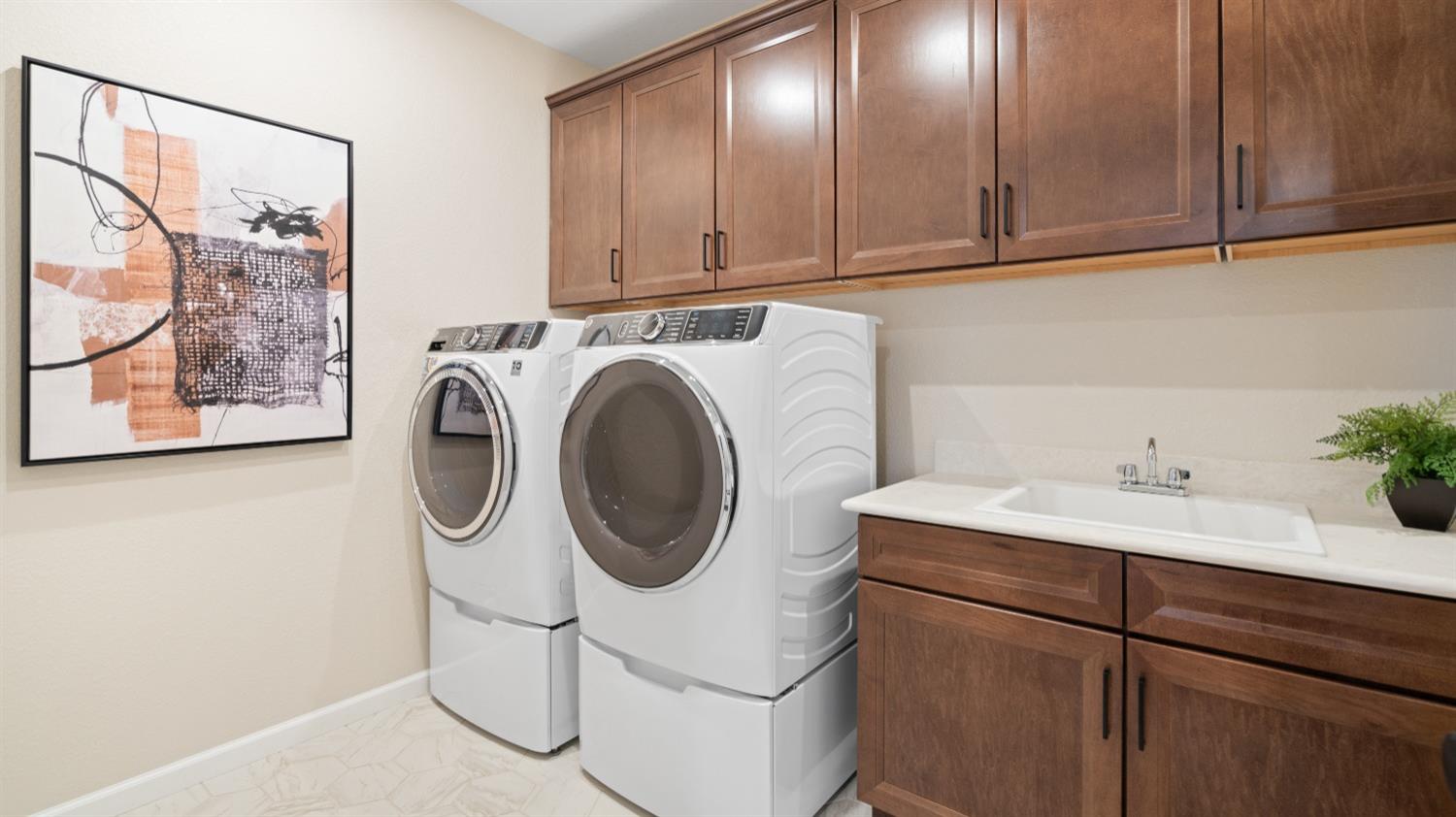Detail Gallery Image 21 of 36 For 1079 Fiano Pl, Manteca,  CA 95337 - 4 Beds | 3 Baths