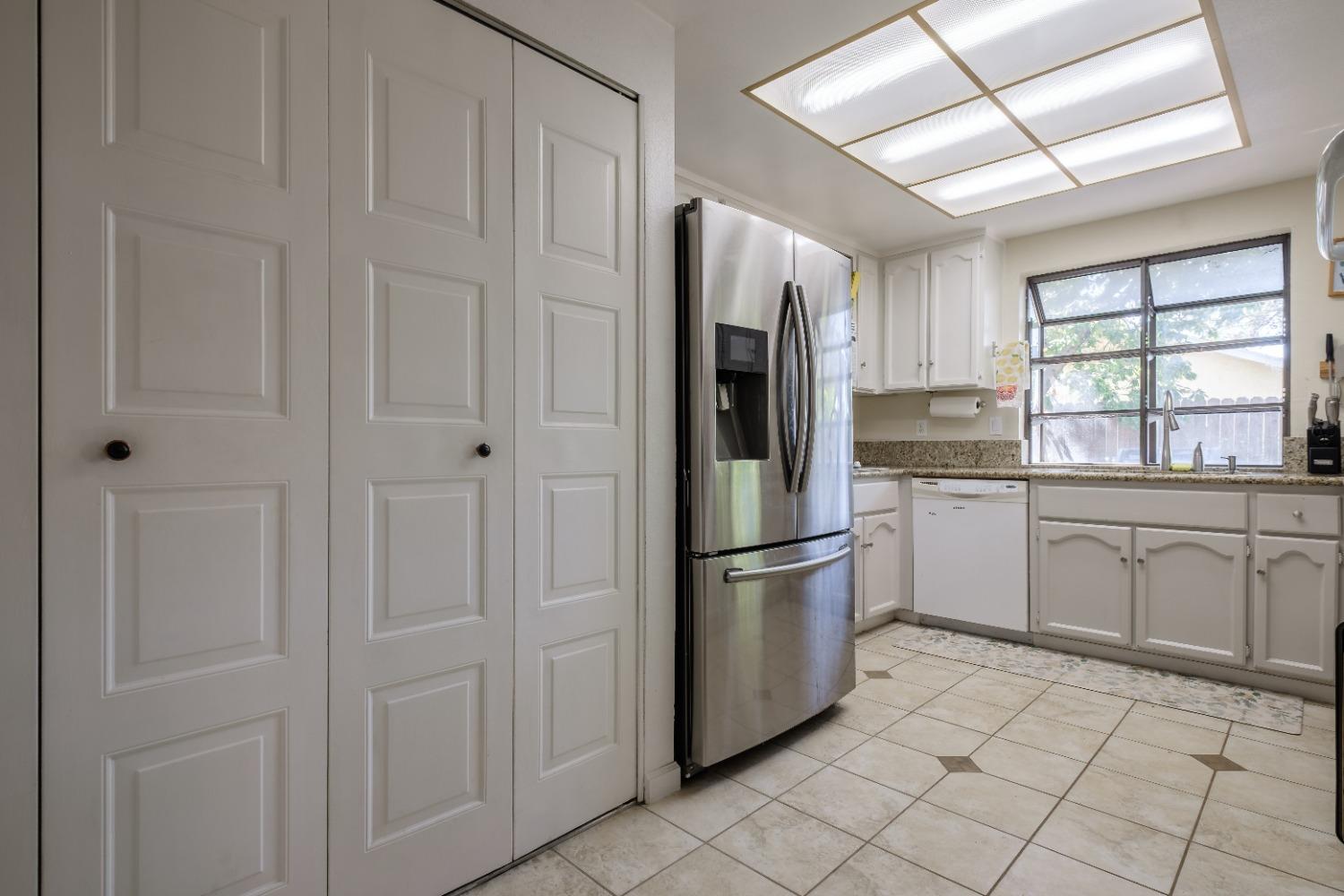 Platte River Court, Rancho Cordova, California image 18